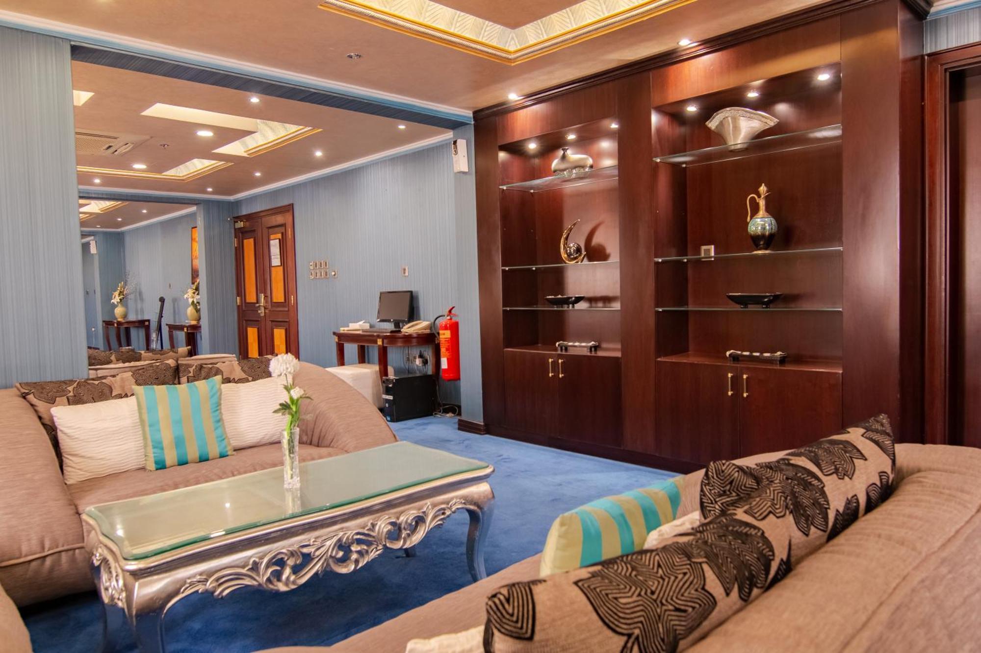Garden Hotel Muscat By Royal Titan Group Bagian luar foto